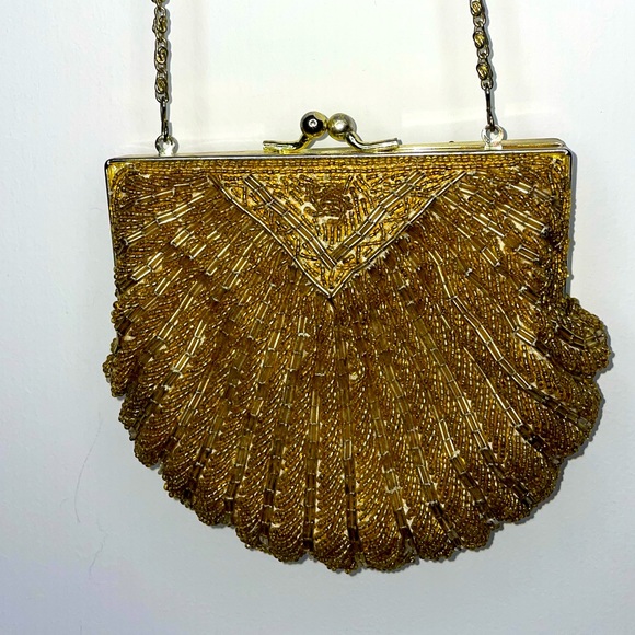Vintage 50-60’s La Regale Golden Beaded Clutch Kiss Lock Clam Shell Evening Bag. - Picture 8 of 9